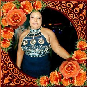 Meet your Posher, Angella